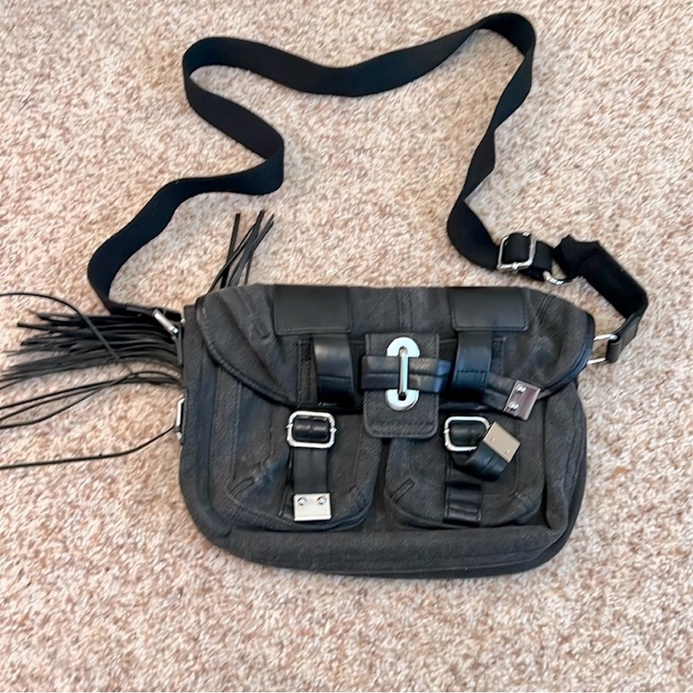 L.A.M.B Crossbody Camera/Messenger Bag (Faded Black)…Carried 1x